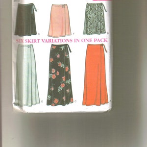 New Look skirt pattern in six variations image 1