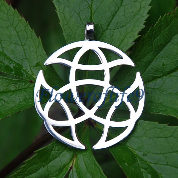 Triad - Celtic pendant  40x35 mm - Stainless Steel