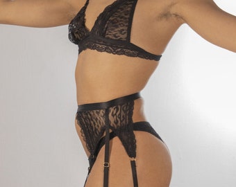 Garter Belt, Lingerie for Trans People, Large Tail Trans Lingerie, Mtf  Lingerie, Lace Suspender Belt, - Etsy