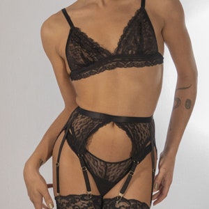 Soutien-gorge en dentelle, lingerie pour trans , lingerie mariage bohème, mon premier bra image 3