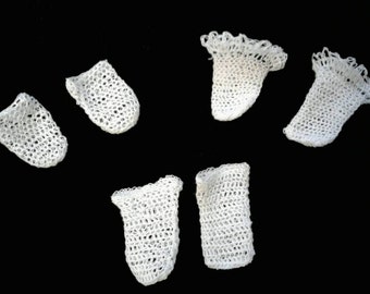PDF Datei 145 Socken Schnittmuster für 16-22 cm kleine Puppen von 16-23 cm, antik & modern