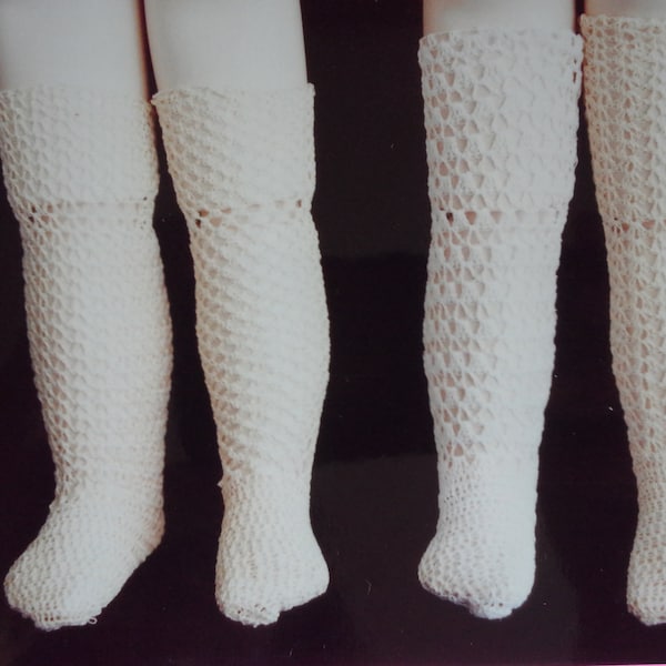 Fichier PDF 115 Doll Socks, modèle au crochet Four Lacy Long Socks par Shirl-A-Lee pour poupées anciennes et modernes de 50 à 24 pouces