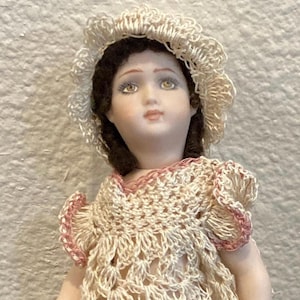 Ecru Crocheted Bonnet for Antique & Modern Dolls (3-8" Head)