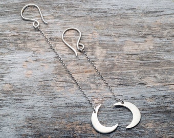 Sterling Silver Crescent Moon Dangle Earrings: Celestial Jewelry / E122-GZ