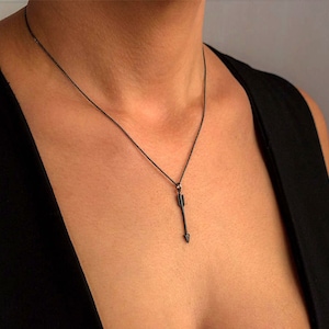 Collana Freccia Nera / Ciondolo Arciere in Argento Sterling / Gioielli Unisex / 212B-V