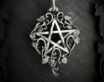 Handmade gothic pentagram necklace with Ivy