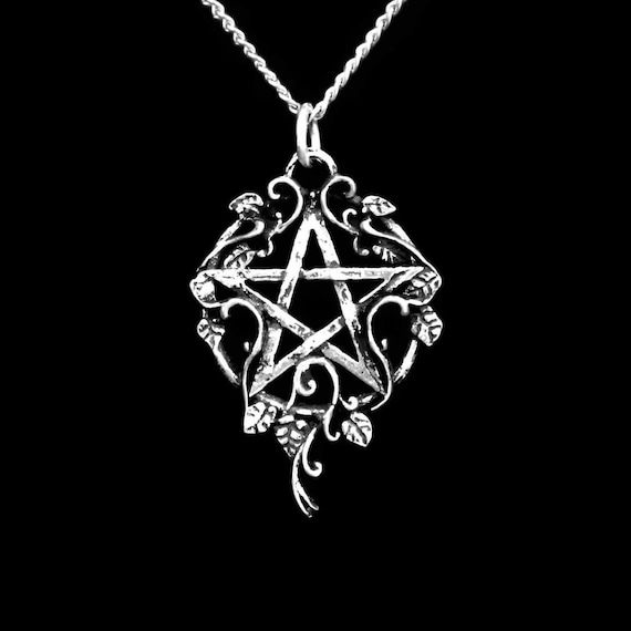 Ivynagram Gothic Pentagram Necklace with Ornamental Vine