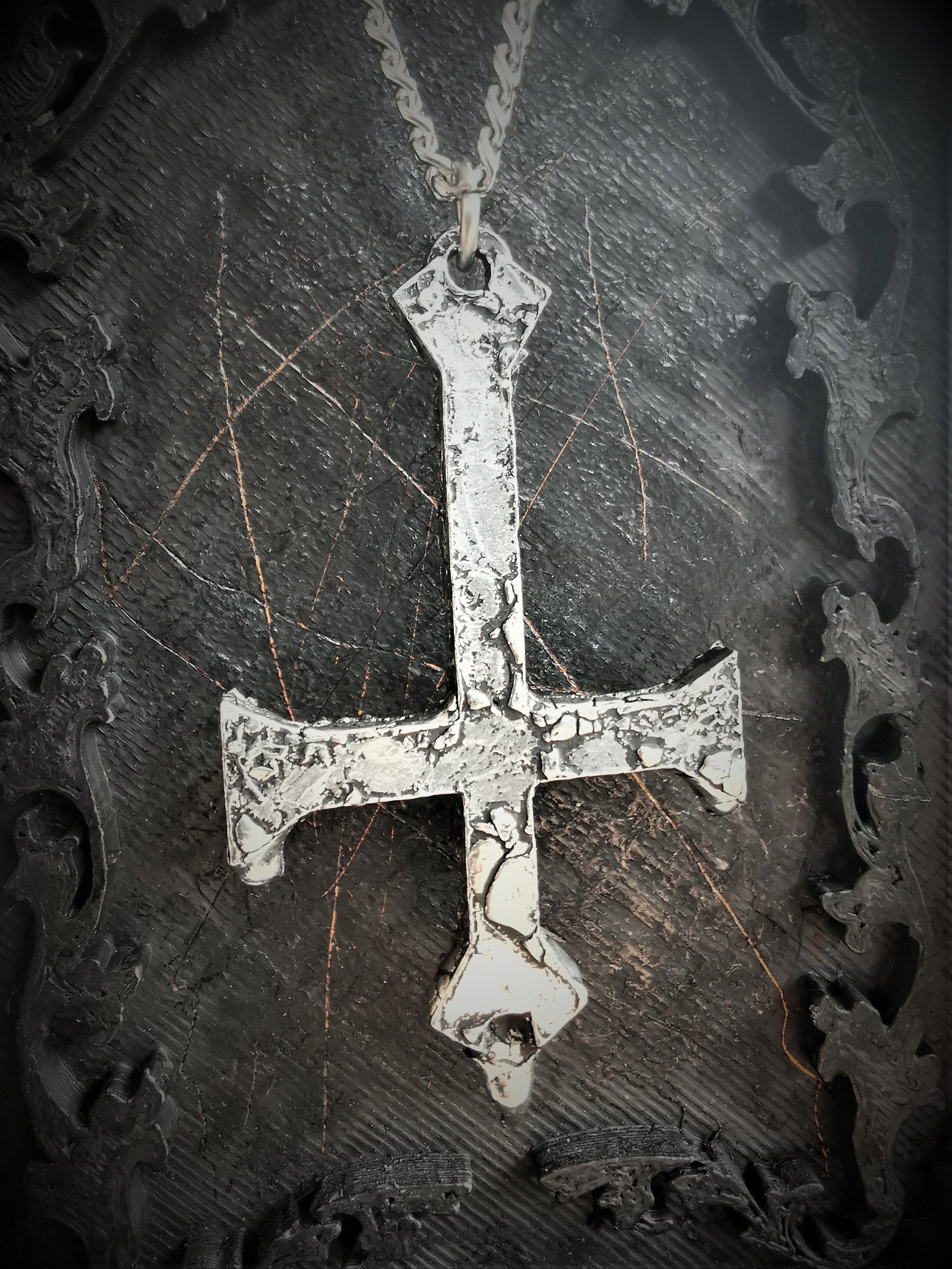 Frodete Upside Down Cross Necklace Victorian Ornate Cross Necklace Gothic  Satanic Jewelry Wealth Money Lucky Charm Safety Talisman Chain Necklace