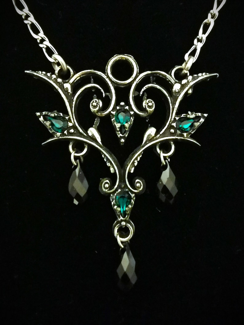 Handmade Gothic necklace with Swarovski Green