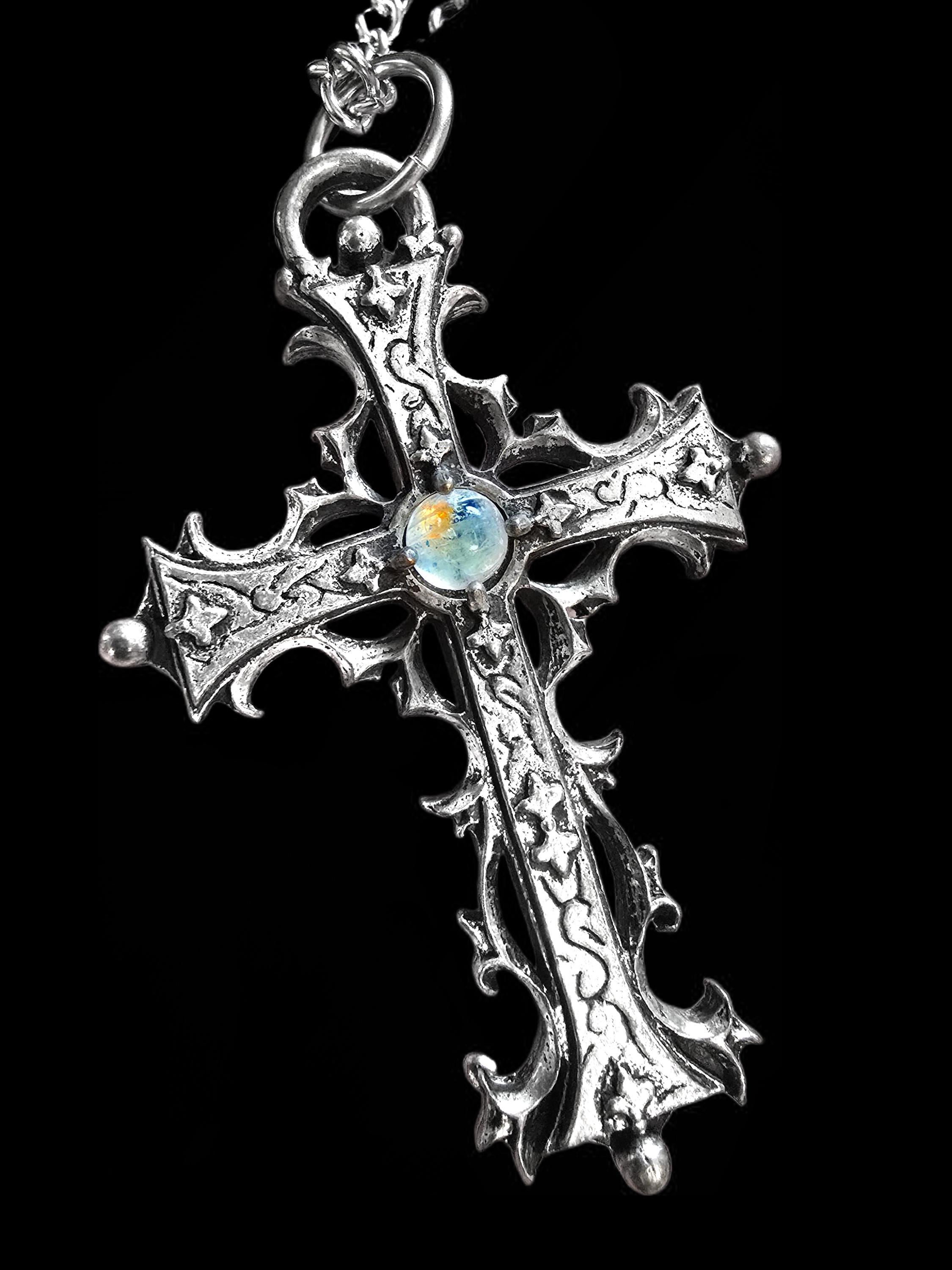 アクセサリー THE CRIMIE STONE CROSS SILVER NECKLACE Elmina's Cross Gothic Necklace With Gemstone - Etsy