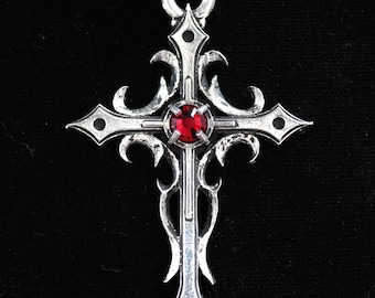 Collar de cruz gótica Nauseame con piedra preciosa de su elección