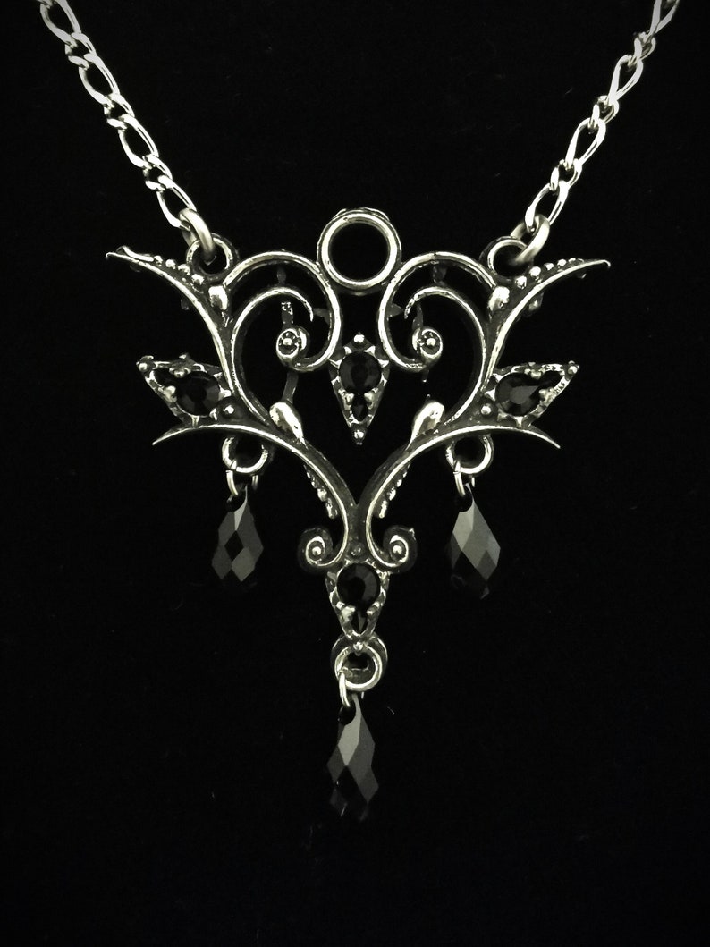 Handmade Gothic necklace with Swarovski Black