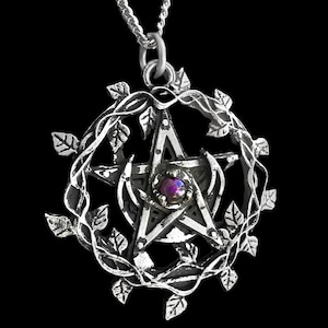 Colar de Pentagrama Wiccan Druídico com Coroa de Folhas e Lua, The Pentalune