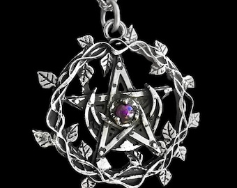 Druidic Wiccan Pentagram Necklace with Leaf wreath and Moon, The Pentalune