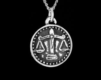 Small Scale of Themis Necklace with Antique Finish