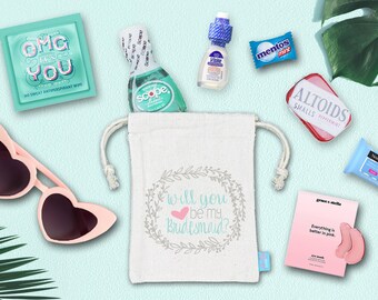 "Sarai la mia damigella d'onore" - Borsa per bomboniere assemblata con accessori / Kit per i postumi della sbornia
