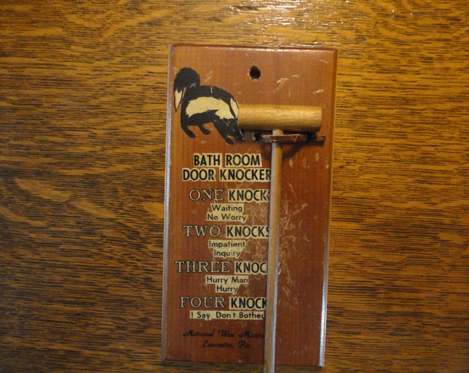 Vintage Wood Skunk Bathroom Door Knocker - Etsy