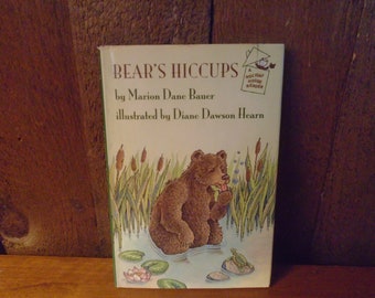 Bear's Hiccups Hardcover Children's Book by Marion Dane Bauer First Edition A Holiday House Reader