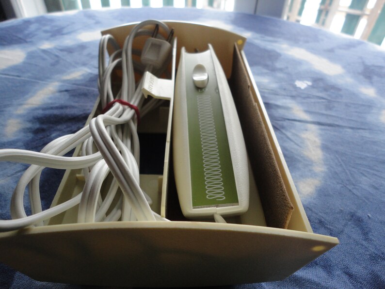 Vintage Sears Electric Scissors: Avocado Green Craft Tool bild 2