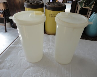 Tupperware Clear Storage Containers Set Of 2 Beverage Pitchers Canister Set