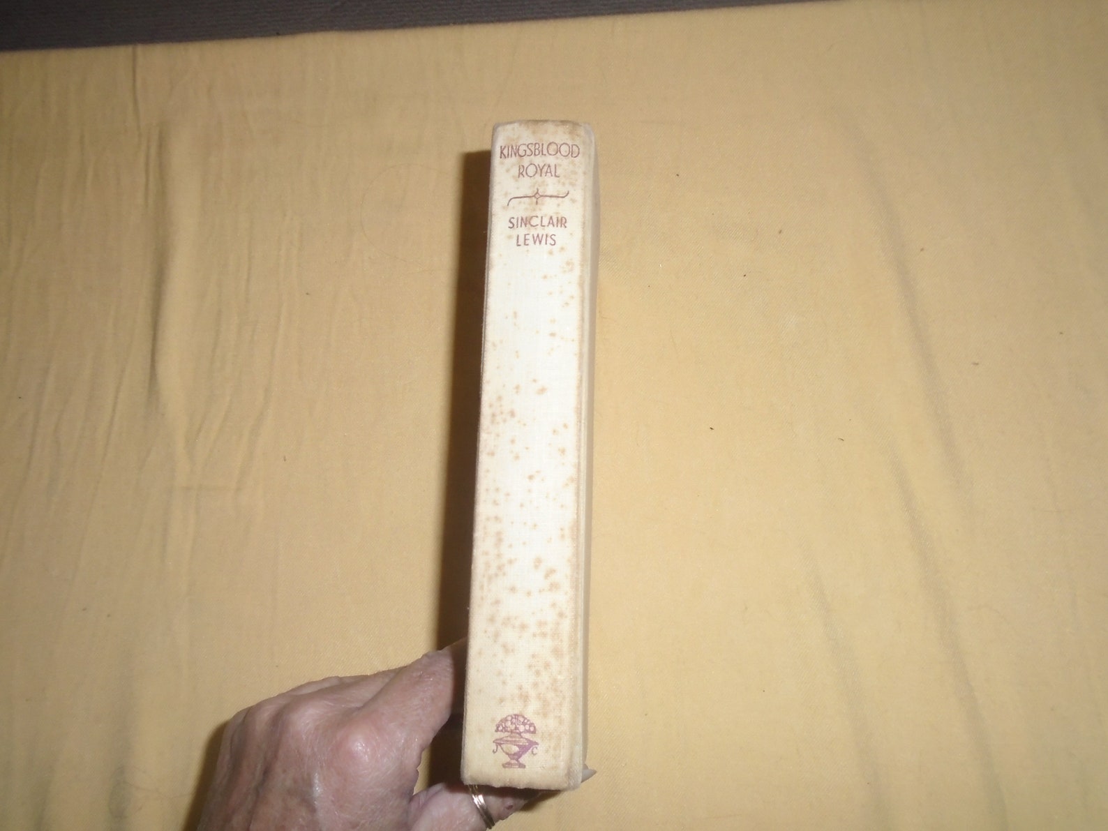 Vintage Kingsblood Royal Hardcover Book by Sinclair Lewis Etsy