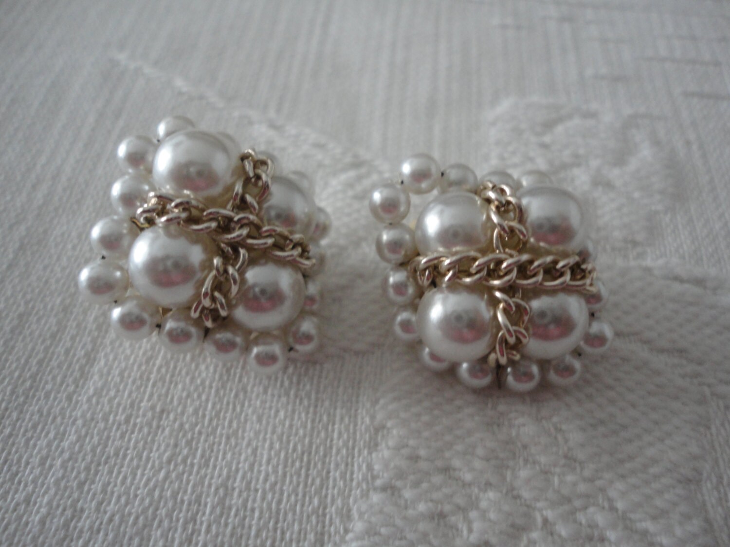 Vintage Pearl Gold Chain Clip On Earrings Etsy