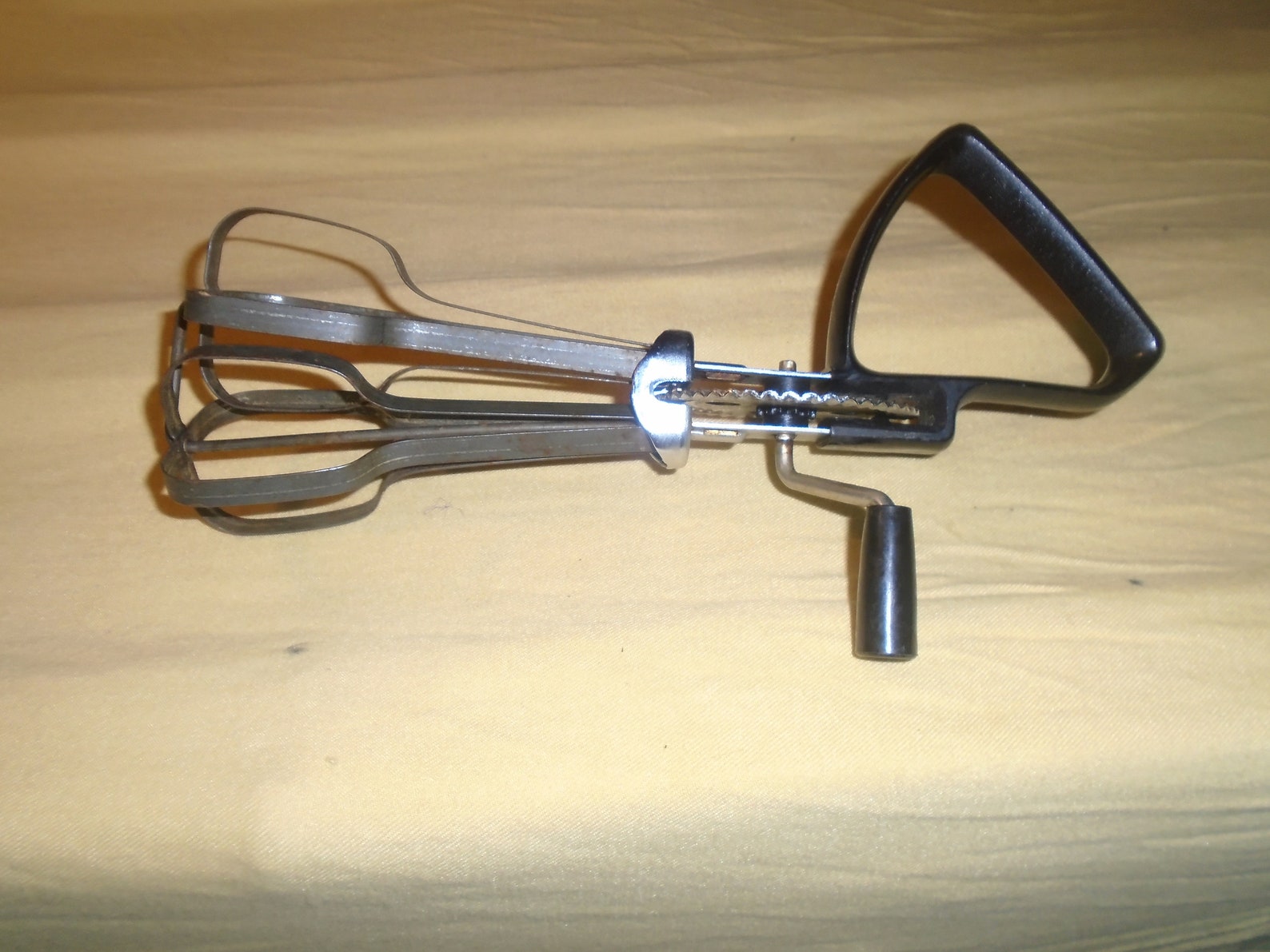 Vintage Ekco Hand Mixer Beater Black Plastic Angled Handle Etsy