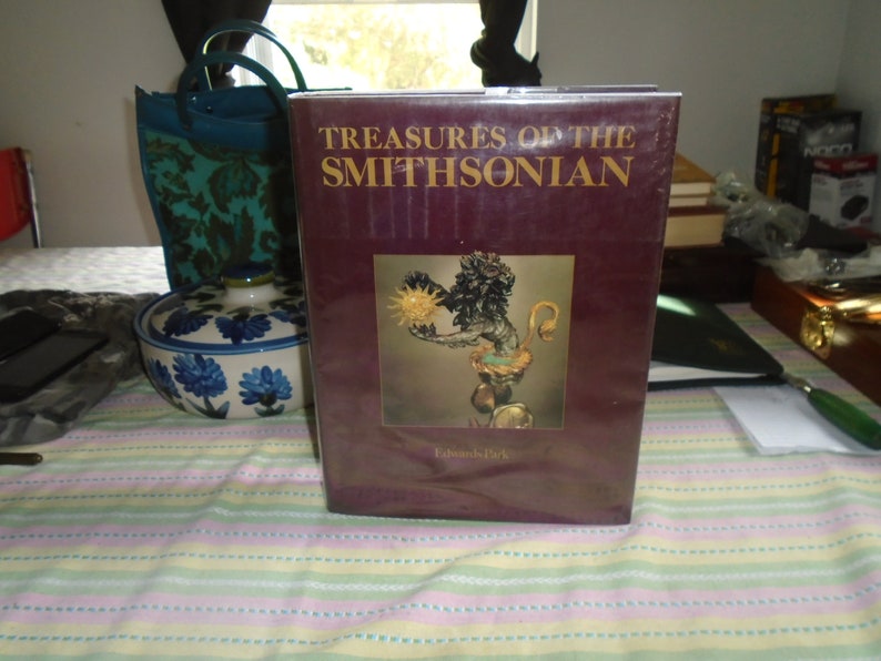 Treasures of the Smithsonian Hardcover Book by Edwards Park - Etsy