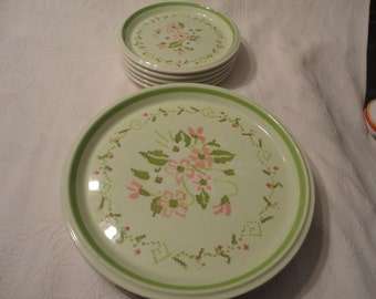 Rare Mikasa Needlecraft Dinner And Salad Plates