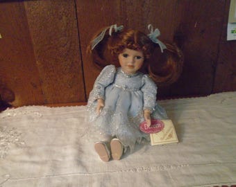 Vintage Dan Dee Collector's Choice Bisque Porcelain Collectible Doll Doreen Wind Up Musical