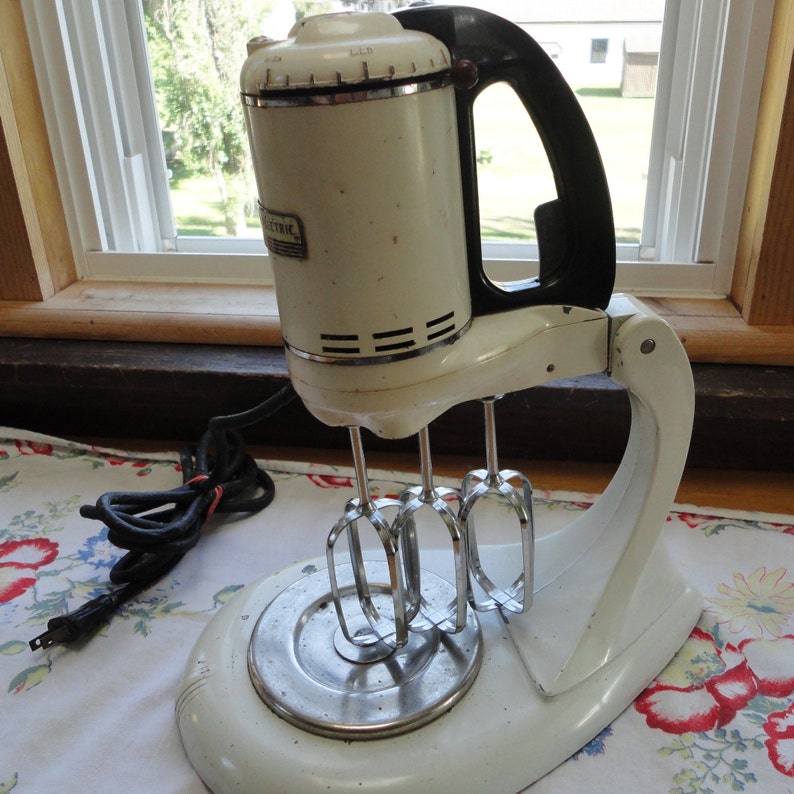 Vintage General Electric Stand Mixer Triple Beaters Etsy