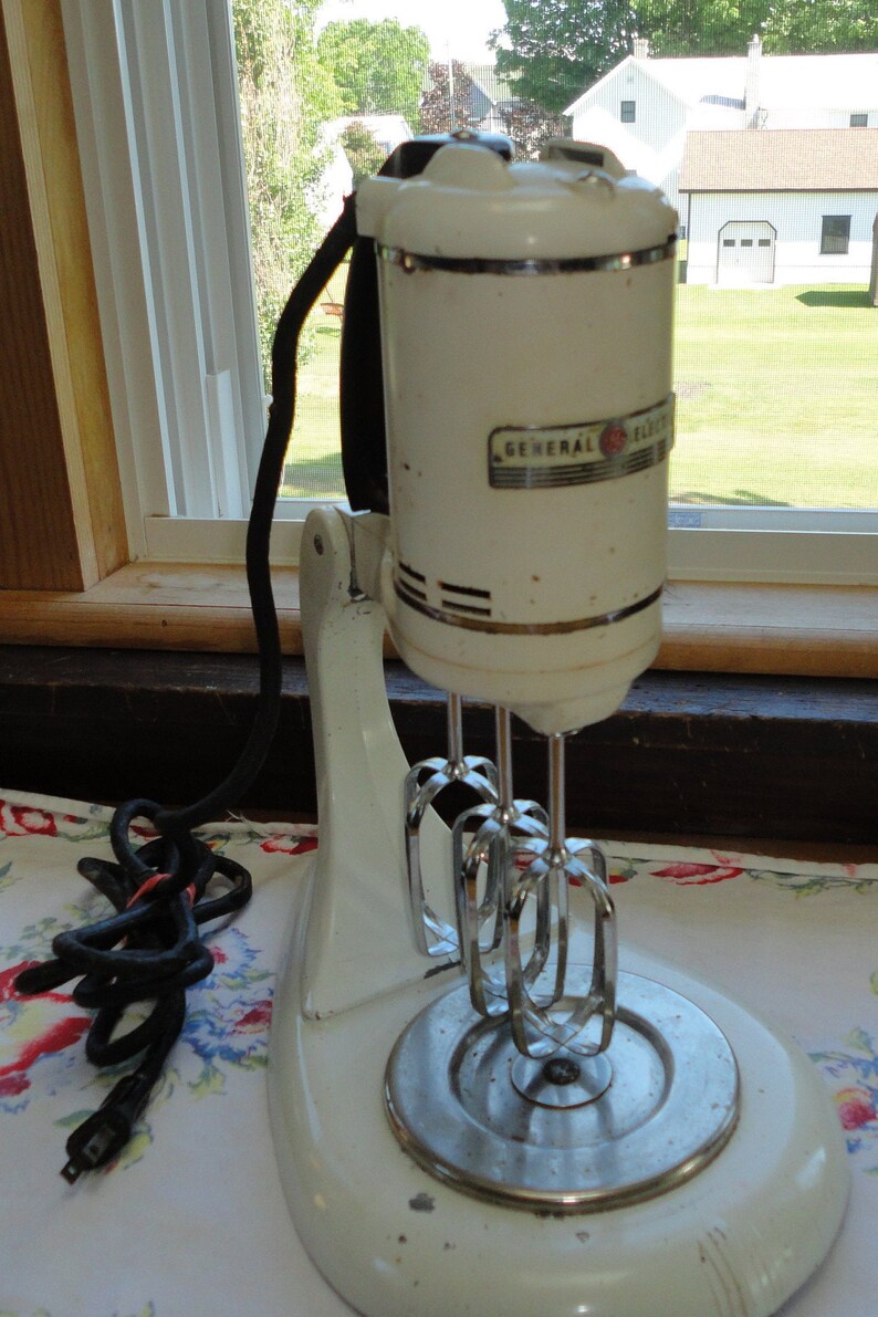 Vintage General Electric Stand Mixer Triple Beaters Etsy