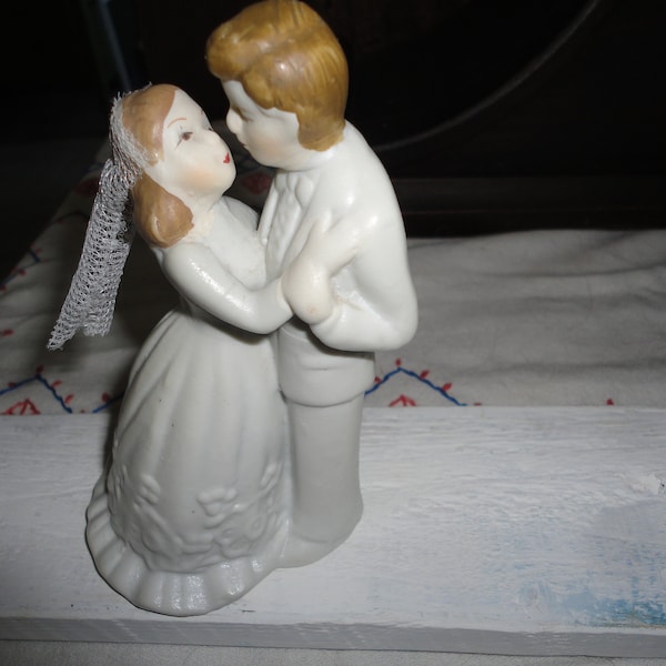 Figurine mariée et marié vintage en porcelaine pour gâteau de mariage