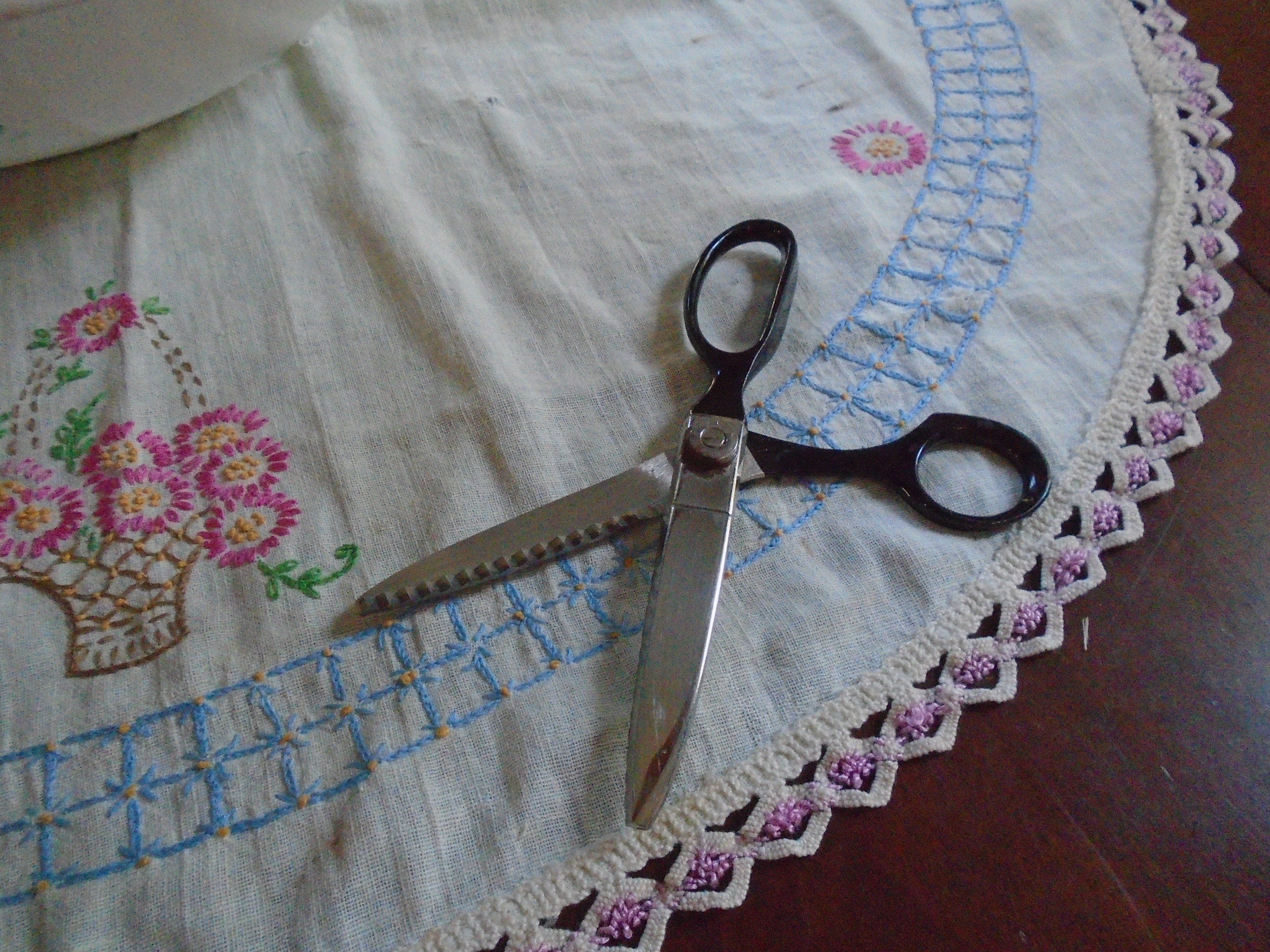 VINTAGE WISS CB-7 PINKING SHEARS, SCISSORS FOR SEWING FABRICS 7-1/2 LONG