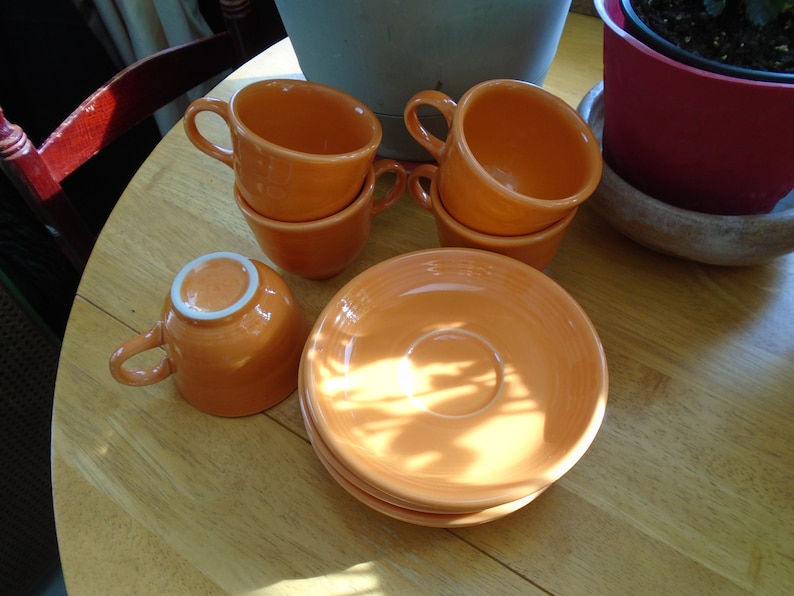 Fiestaware Tangerine Orange Homer Laughlin China Company Cups and Saucers 10 Piece Set image 7
