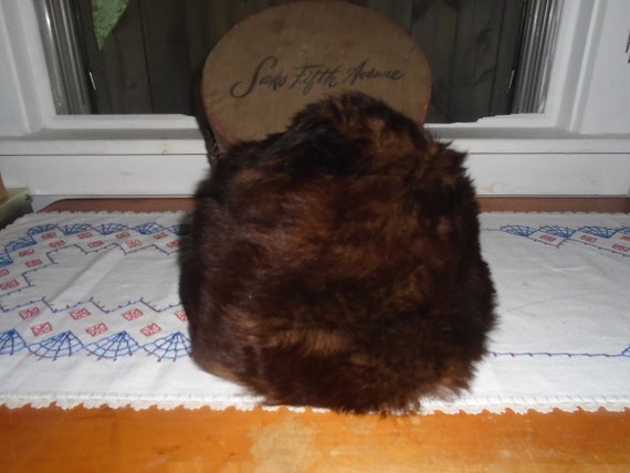 Vintage Brown Fox Fur Hat, Halper Brothers, Saks Fifth  display picture 1
