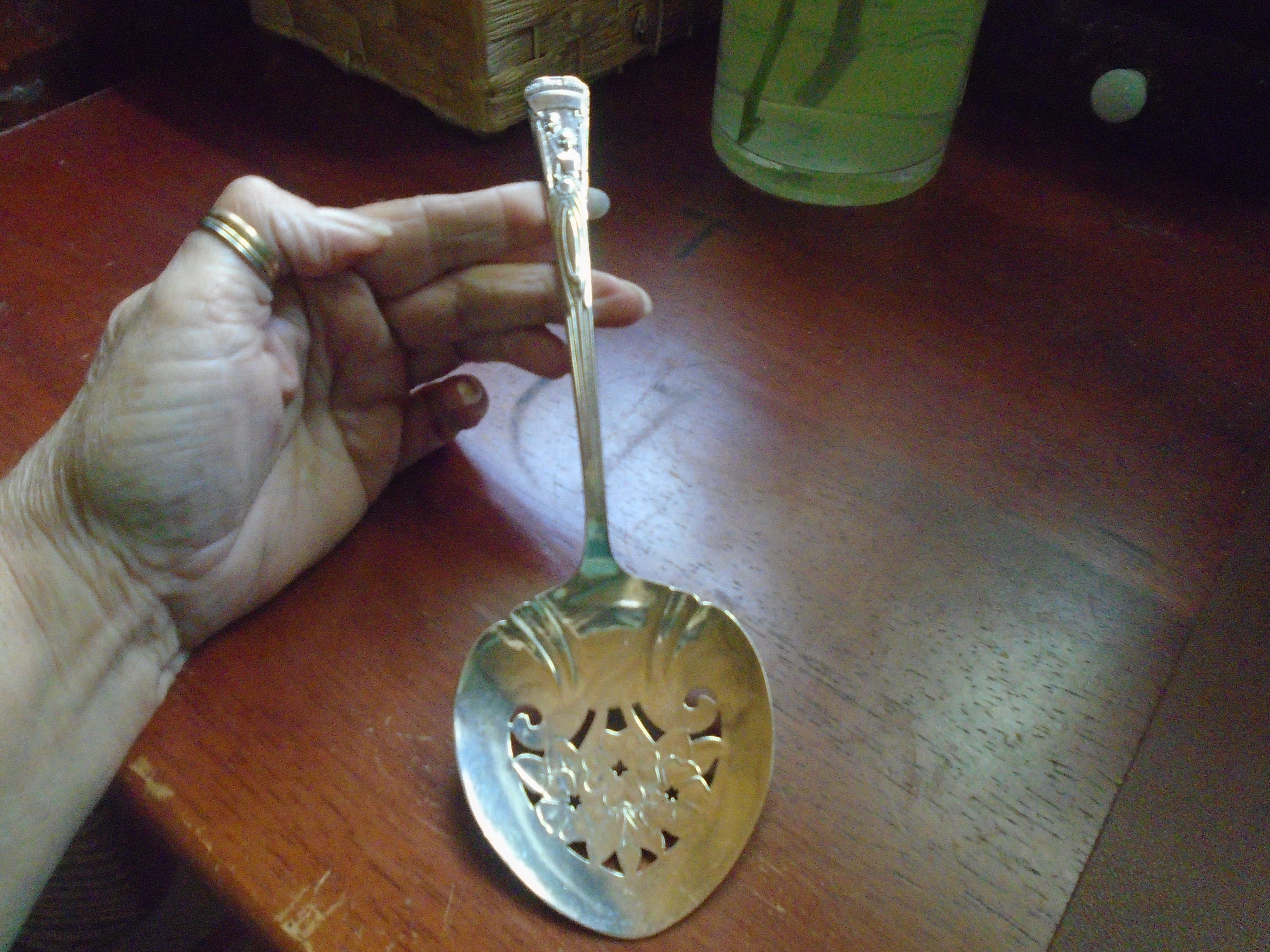 Tomato Server - Etsy