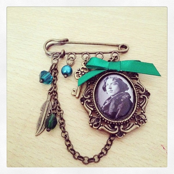 Oscar Wilde Brooch / Bag Pin. Handmade, Unique