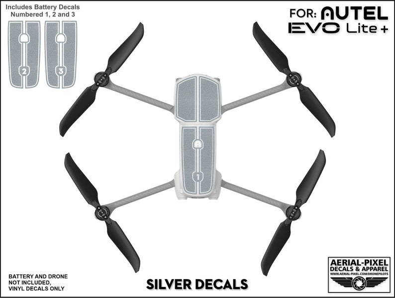 Pu&ograve; includere: Adesivi in ​​vinile argentati per un drone Autel EVO Lite+. Gli adesivi sono numerati da 1 a 3 e sono progettati per essere posizionati sulla batteria e sulle eliche del drone.