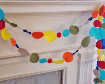 Party Felt Circle Garland: Multicolor Hand-Cut Decoration