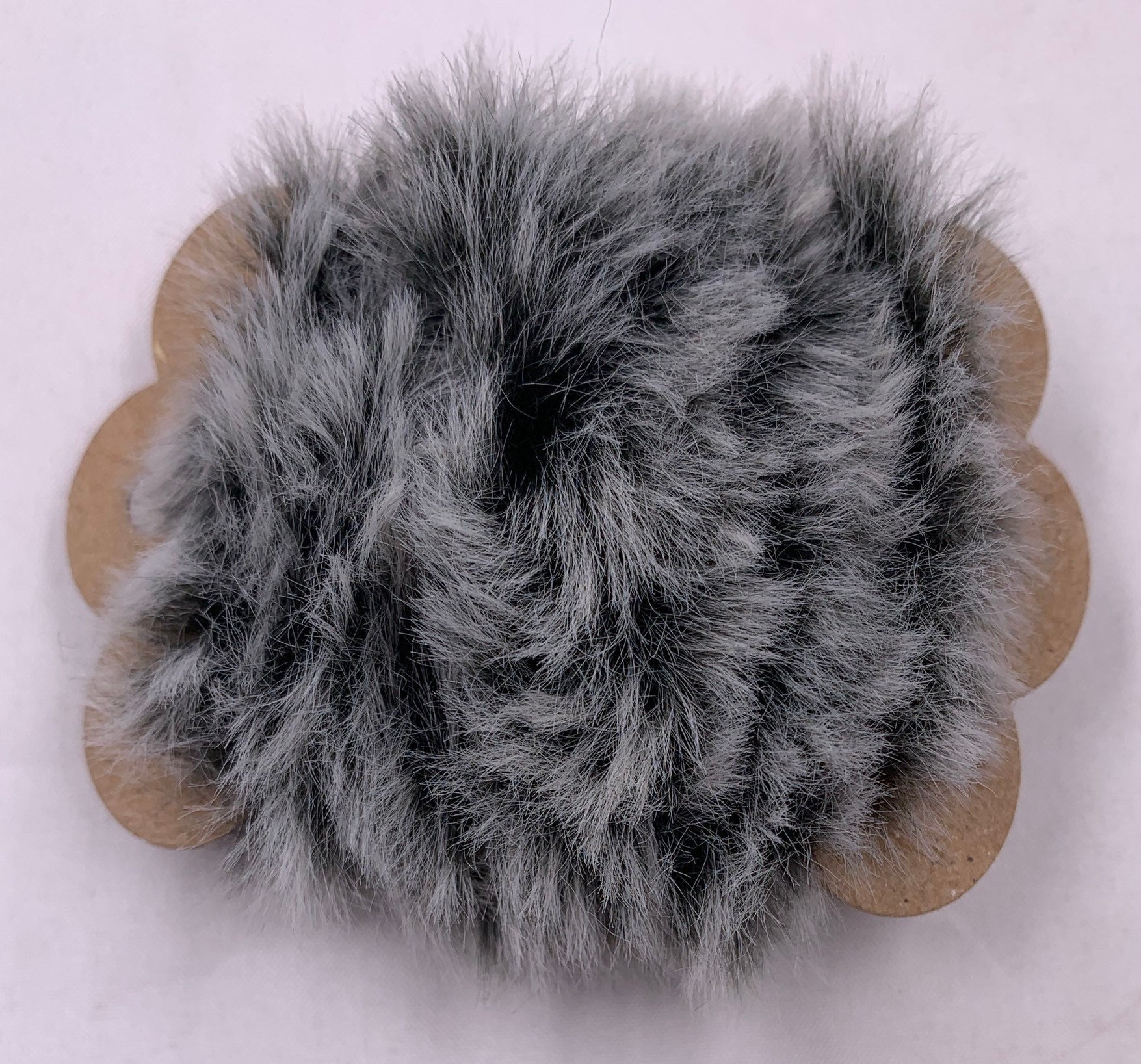 1 Yd Faux Wolf Fur Yarn gray With Light Tips Trim Novelty Etsy