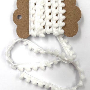 1 Yard 3/8&quot; Baby Pom Pom (White) Mini Pom Trim Fringe Novelty Art Yarn Crafts Embellishments Pillows Cross Stitch BTY