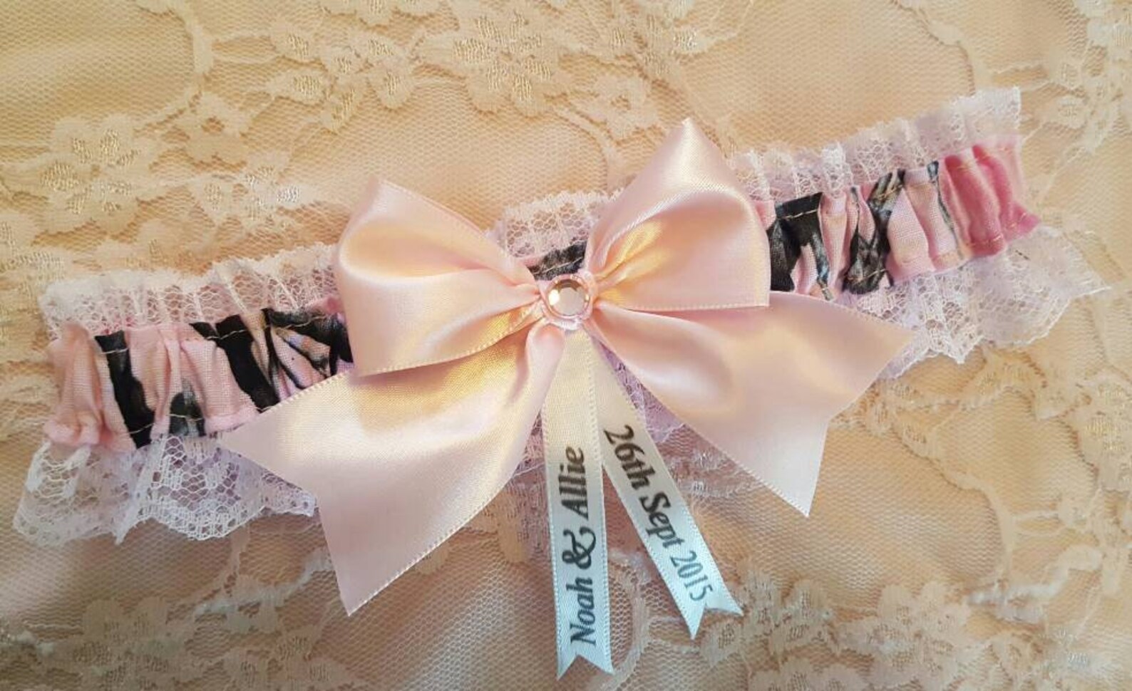 Pink Camo Camouflage Wedding Garter Belt or Set w/ Pink Lace Etsy