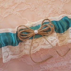 Liga de boda de encaje rústico vintage verde azulado, individual o conjunto de 2 piezas con perlas y cordel de arpillera, color marfil, blanco invierno, estilo victoriano