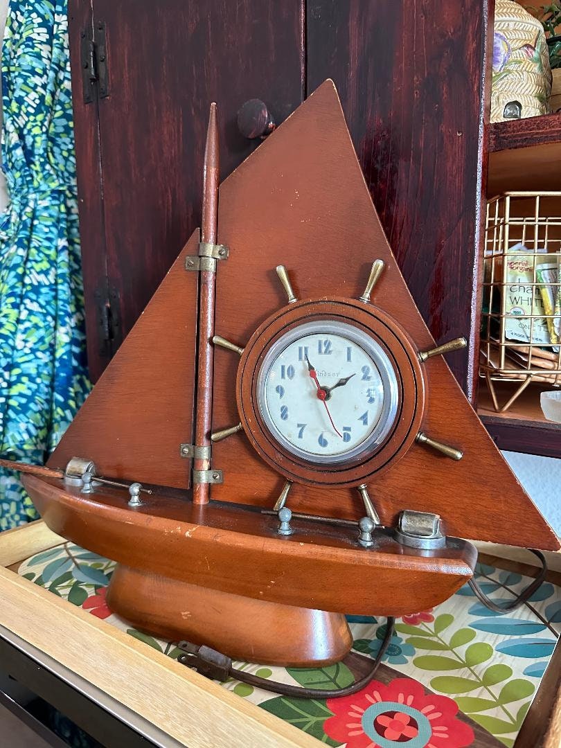 Sailboat Rocking Clock Vintage Rock Maple Windsor Sailboat Electric Clock~1950s - Etsy