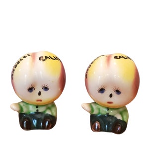 Vintage Anthropomorphic, peach boys, Made in Japan, shakers, MIJ, Salt, pepper, fruit head, fantasy, kitschy, Los Angeles souvenir