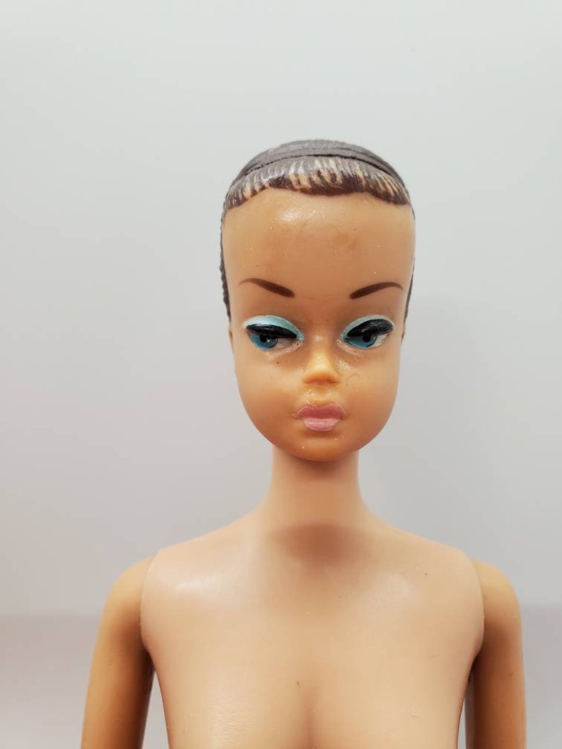 Vintage Fashion Queen Barbie Doll Vintage straight Leg image 0
