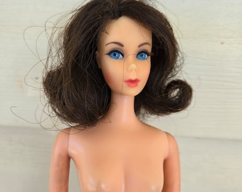 Barbie TNT, brune spitcurl, Marlo Thomas, époque des mods, poupée tendance, antiquité vintage, cadeau de fête des mères, cadeau d'anniversaire, Noël pour elle