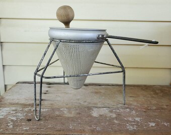 Vintage Canning Sieve with Stand and Wooden Pestle Food Mill Vintage Canning Equipment Jam /& Jelly