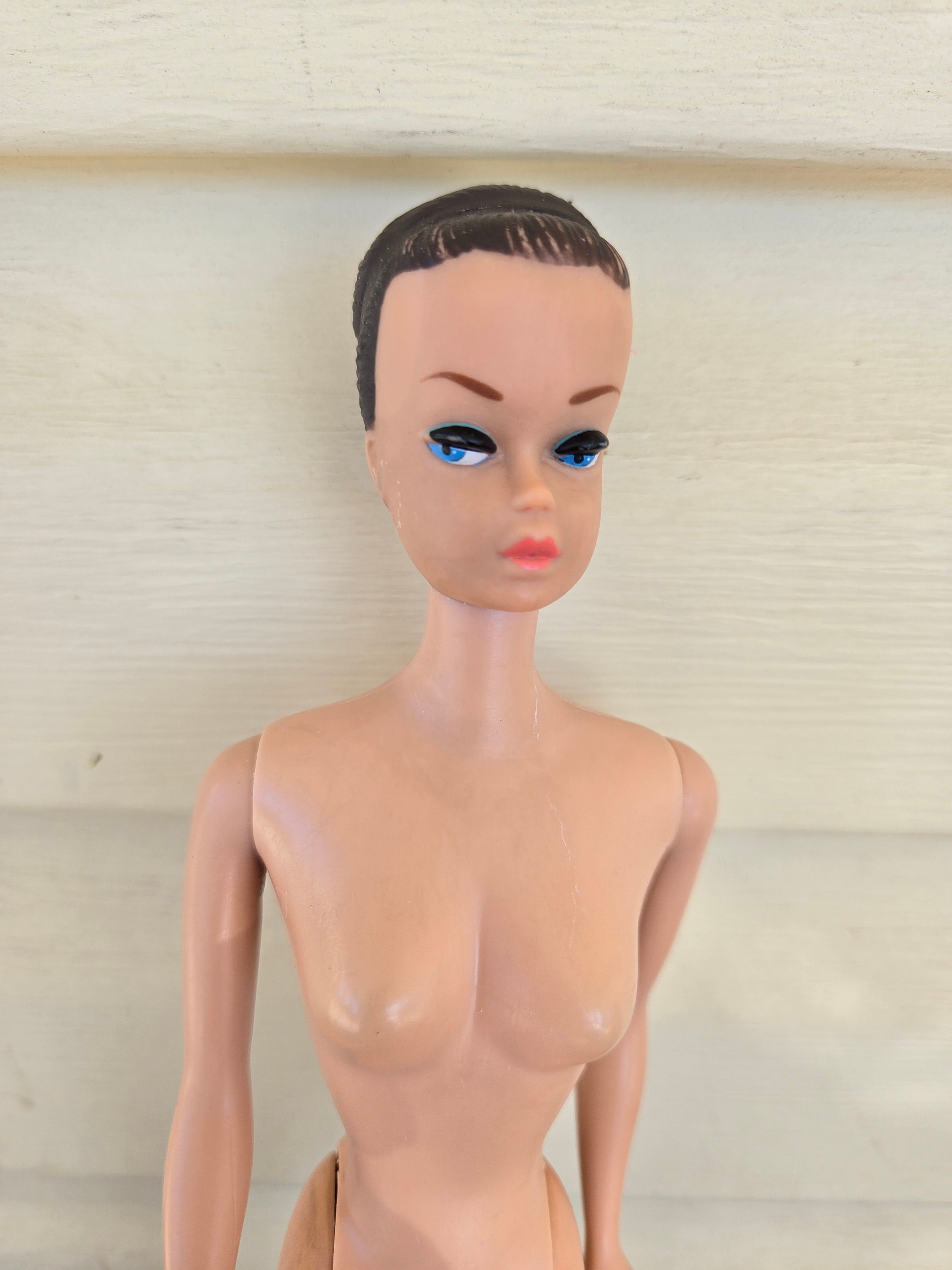 Barbie fashion queen 1963 hotsell